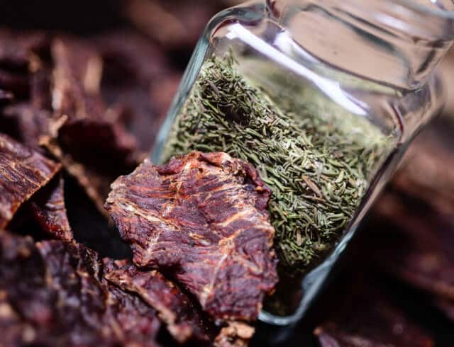 Wild Willy Beef Jerky Żurawina 30g